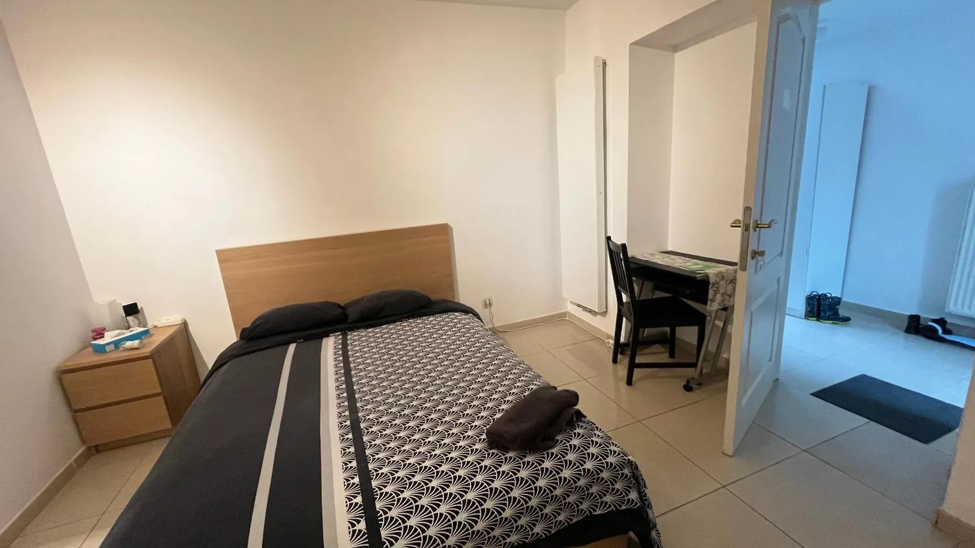 Chambre/ Maison / Zaventem Apartment 0*,